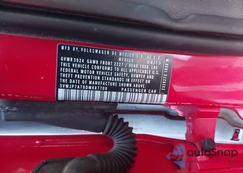 2013 Volkswagen Beetle 2.5L из США, поврежденный, VIN 3VWJP7AT0DM687708